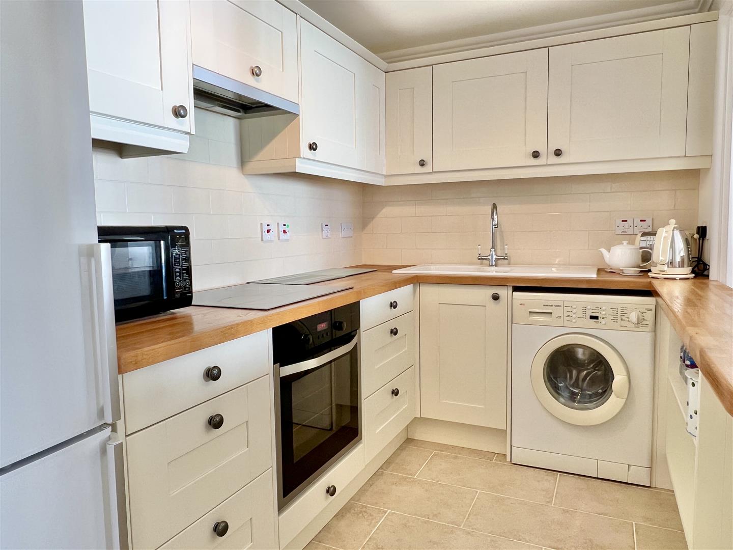 Devington Court, Cliff Road, Falmouth